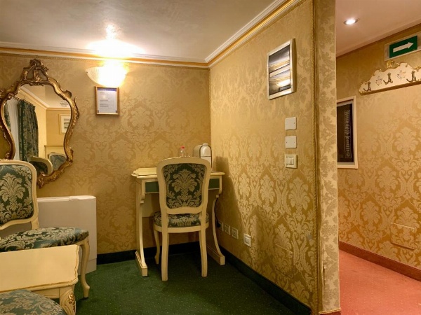 Hotel Becher image 14